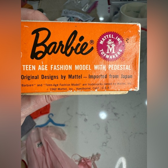 Vintage 1964 bubble cut Barbie Midge lot with case, fashions, box & accessories - Picture 11 of 16
